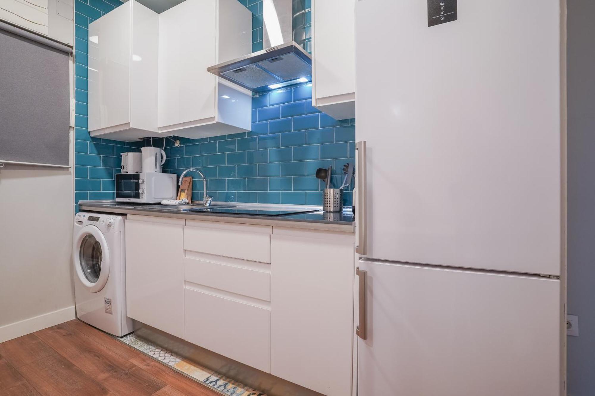 Cozy Apartment-1Bedroom 1Bathroom-Lavapies มาดริด ภายนอก รูปภาพ