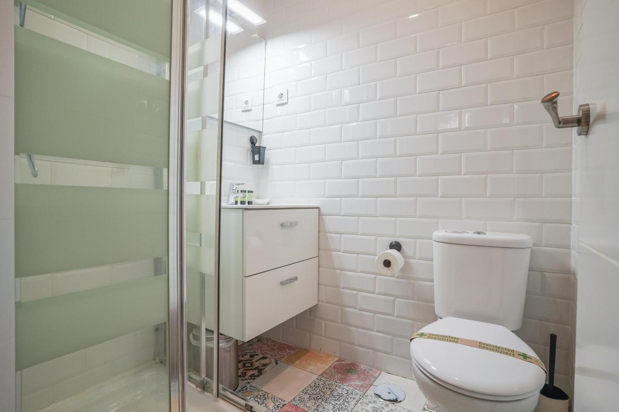 Cozy Apartment-1Bedroom 1Bathroom-Lavapies มาดริด ภายนอก รูปภาพ