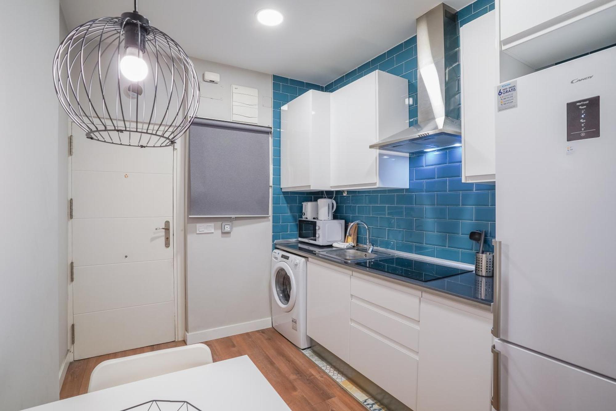 Cozy Apartment-1Bedroom 1Bathroom-Lavapies มาดริด ภายนอก รูปภาพ