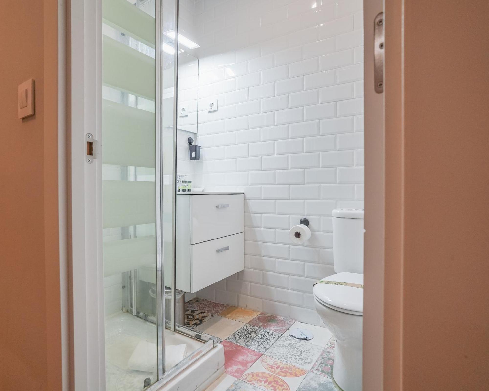 Cozy Apartment-1Bedroom 1Bathroom-Lavapies มาดริด ภายนอก รูปภาพ